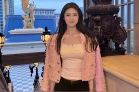 190cm女篮第一美女美照，颜值高身材傲人，网友：比李梦漂亮图片