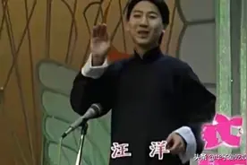 老汪直播间谈当年结婚，马季侯耀文都没来，称赞侯军办事地道图片