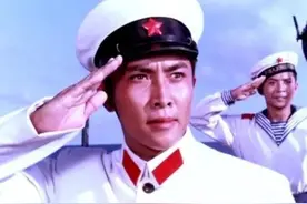 【军服鉴赏】:海军74式军服图片