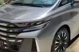 新车 | 新埃尔法姊妹车 差异化前脸 新一代丰田皇冠威尔法国内曝光图片