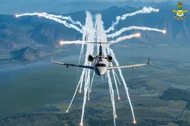 一比吓一跳，印度承认打不过，和解放军比差远了，想堵上对华漏洞图片