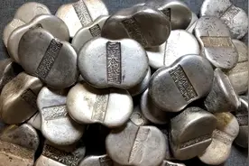 古代一两银子等于现在多少人民币？你的月薪是几品官员的收入呢？图片