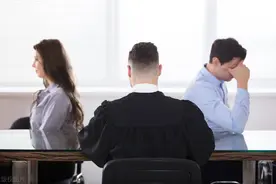 恋爱时借卡给男友刷了13万元，分手后要得回吗？图片