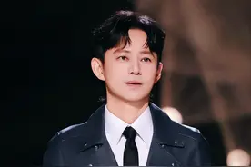 无妻无子，身价过亿，年过50的老好人何炅，迎来自己“人生结局”图片