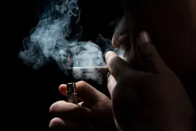 在国内6元1斤回收烟头，日企加工后转卖回国内，一吨能入账2万元图片