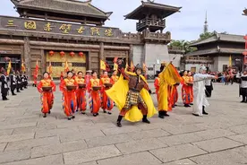 “五一”假期 三国赤壁古战场喜迎八方来客图片