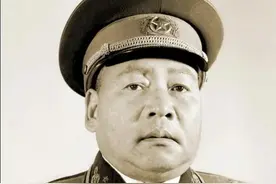 开国中将滕海清回忆指挥华野第二纵队南下苏北首克益林图片