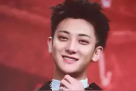 黄子韬：出道多年越来越清醒，走到今天，他才是最“值得”的那个图片