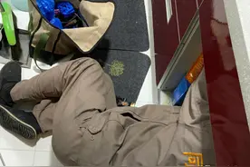 小区物业的水电工，普遍年龄偏大，还没资质，不用这批人能行吗？图片