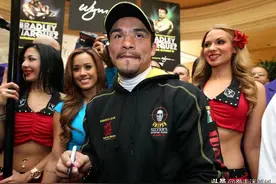 “帕奎奥克星”抨击当今拳手：过于追逐酬金，全都仿效阿瓦雷兹图片