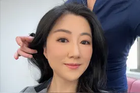 上海主持杨蕾，曾被前夫伤透了心，年近50岁的她过得还好吗？图片