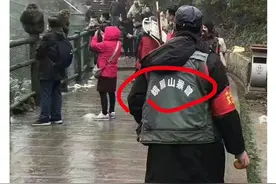 峨眉山终于治理猴子问题！告别凶悍时代，旅游更安心图片