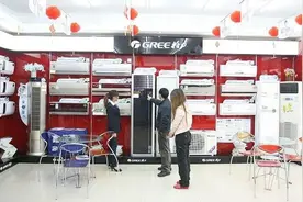 40℃高温下空调卖爆了，市场缺货又缺人图片