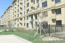 绿地海域中央墅：承诺交房60天办产权，一再拖延业主犯难图片