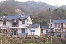 “家有滴泪屋，三年一场哭”，什么是滴泪屋？有科学依据吗？图片