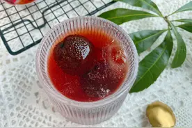 6月一定要泡一罐杨梅酒，经典配方，开胃消暑抗氧化，保存时间久图片