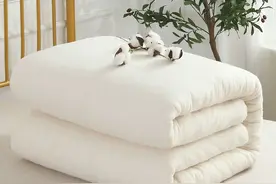 棉被、羽绒被、纤维被，冬天盖哪种最舒适暖和，看完你就明白了图片