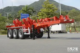 拉钢卷不敢踩刹车？看看老外这些挂车，太牛了图片