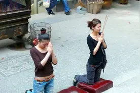 不管去任何寺院拜佛，这五条禁忌必须知道！图片
