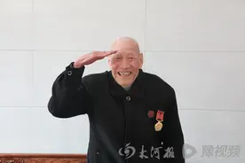 轰炸机曾从头顶飞过 周口籍抗美援朝老兵忆烽火岁月图片