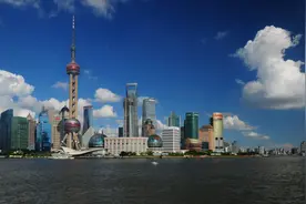 上海这10年，GDP突破4万亿，成全球第四大城市图片