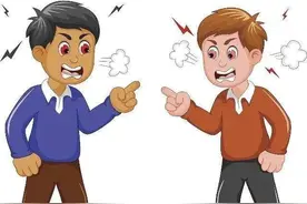 江苏南京：家里总有异味，原是楼上邻居将卧室改成了卫生间图片