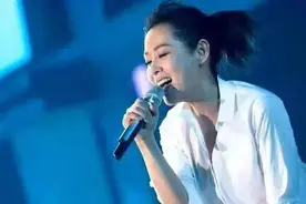 刘若英的坎坷情史，出道爱上大10岁恩师，如今婚后和丈夫分居9年图片