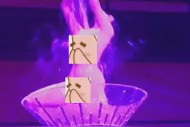 Lisa站姐脱粉登上热搜，“脱衣舞”重现天日？图片