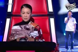 从医学生到当红歌手，被那英淘汰的周深，却在几年后将她击败图片