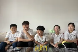 5名“袖珍人”网友一拍即合，成了一支杀虫灭鼠队，创业两年月入2万元图片
