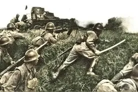 抗战中日军步兵分队、小队、中队各有多少人，装备什么武器图片