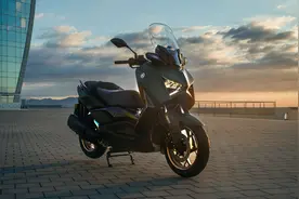 2023款雅马哈XMAX300上市！多项升级，价格不变！图片