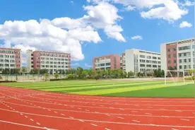 呈贡区多所学校公布初中招生计划！图片