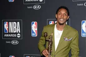 再见超六！路易斯-威廉姆斯宣布退役，一夫双妻成就佳话图片