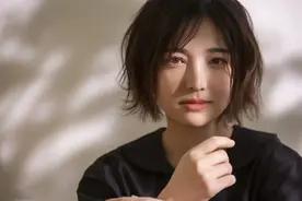 女人在外面有别的男人了，会着急做这3件事情，根本就停不下来图片