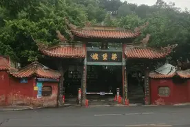 洞天公园——昔日歌舞升平现是一座城市森林，天然氧吧图片
