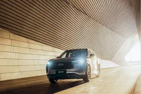 英菲尼迪QX60：闭眼买都不会错的大7座SUV，好帅气！图片