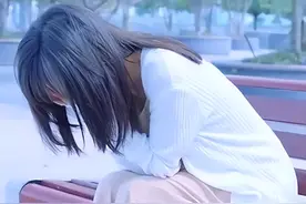 残疾女孩理发，选了38元套餐，买单时被告知要16万多元！图片