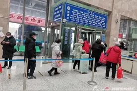 ​乌鲁木齐高铁国际汽车客运站有序恢复营运 首批恢复乌昌客运等班线图片