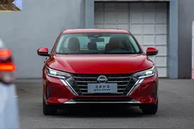 25岁，29岁，31岁，37岁，42岁，50岁，开上这6款车就算是成功图片