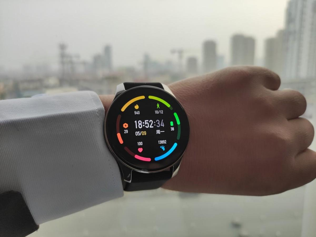 96%���Ϻ�����������ͬ��λ�Լ۱�ңң���ȣ�����ѡ�񲻻��