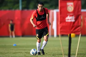 国脚在联赛国家队判若两人？中超已今非昔比，难以保证国脚状态图片