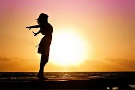 女子扬言：婆家不给房子就离婚，而后又主动搬离，人性可怕又可爱图片