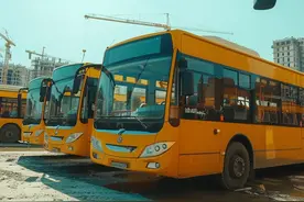 便捷出行新动向，众安公交线路调整通知图片