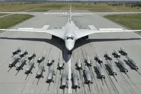 把中国颜面置于何地？ 俄罗斯要卖“图160”给印度，必读懂4个信息图片