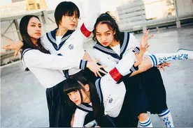 抖音上爆红，被网友称为“埼玉红蝎子队”的组合究竟是谁？图片