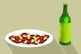 一直喝酒，但不喝多，每天二三两，一段时间后，身体有什么问题？图片