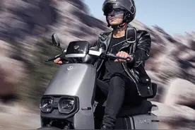 6月中旬，电动车价格战开打，有车降1600，台铃、小刀、小牛出手图片