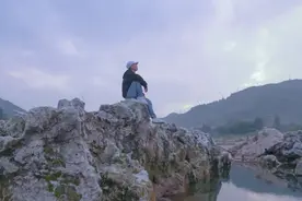 《活出生命的意义》：人生所有的痛苦，都是来渡你的图片