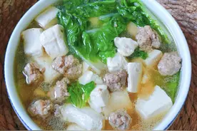 大热天，别忘了给家人多煮这汤，健脾开胃又鲜美，全家都爱吃图片